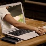 virtual-coworkers-virtual-friends-online-friends-3382503 - Sauna Blanket UK virtual coworkers, virtual friends, online friends-3382503.jpg